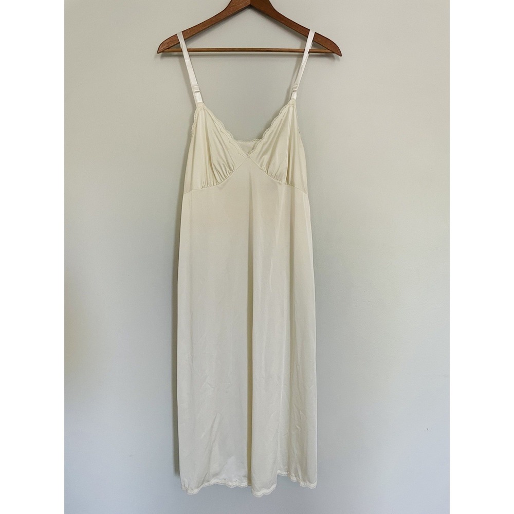 VTG USA Made Shadowline Lace Trim Long Satin Ivory Slip. Size 38.